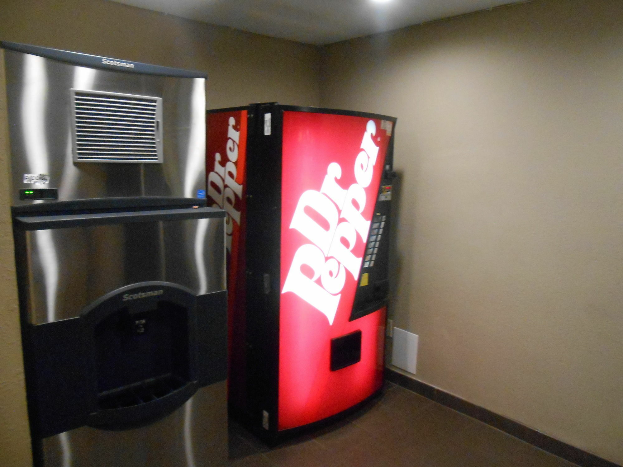 Surestay Plus By Best Western Mesa Superstition Springs Eksteriør bilde